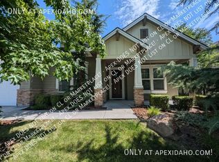 568 E Eaglewoods Ln, Eagle, ID 83616