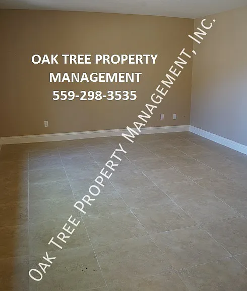 744 Woodworth Ave #A — Photo 8