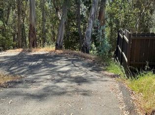 6406 Valley View Rd, Oakland, CA 94611