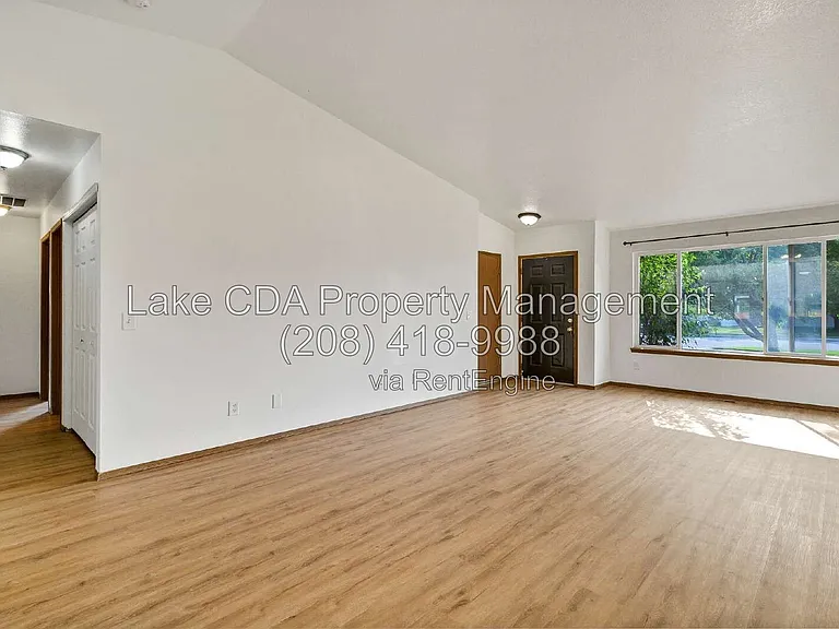 202 N Lava Ln #B — Photo 8