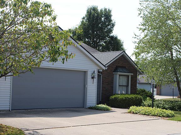 Oversize Drive-2 car garage
