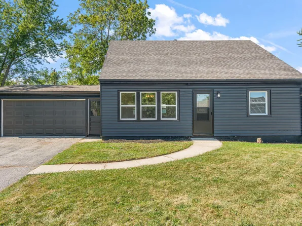 640 Old Forge Rd, Valparaiso, IN 46385