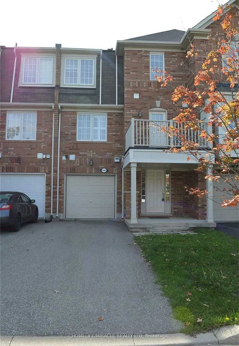 2 bed, $2,750 — Photo 1