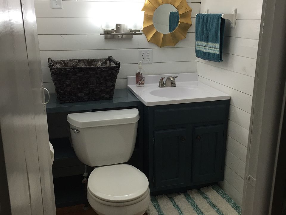 2nd image of 110181 Friendship Ln S