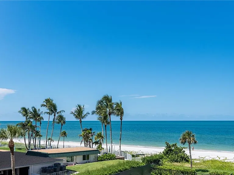 3115 Gulf Shore Blvd N #203S — Photo 17