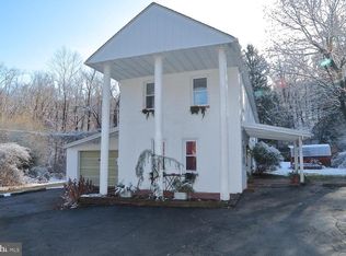 464 Wyomissing Rd, Mohnton, PA 19540