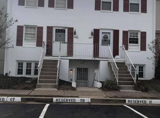 14409 Turin Ln, Centreville, VA 20121