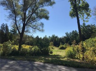 8 Dalton Rd, Norfolk County, ON N4B1B4