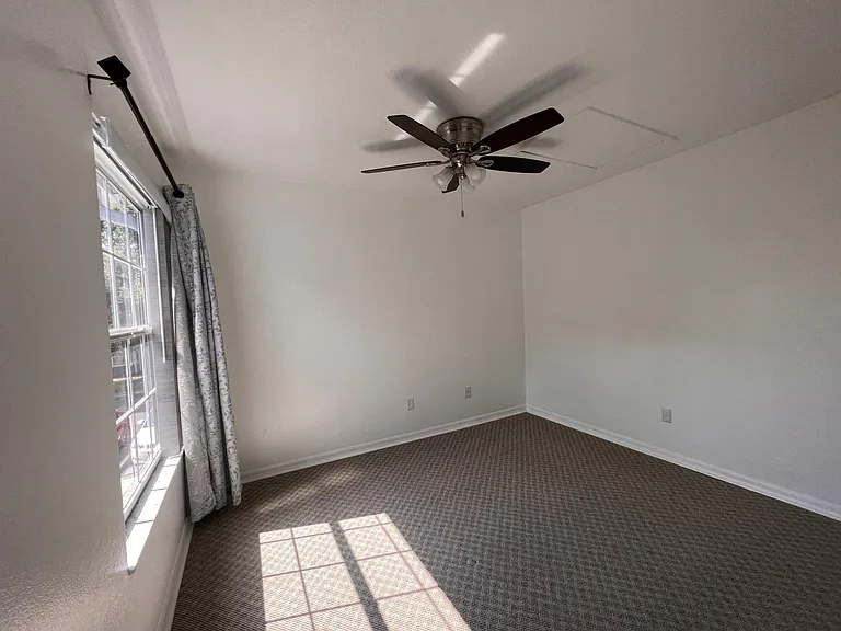 329 Orchid Dr — Photo 10