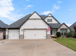 13019 S 5th Pl, Jenks, OK 74037