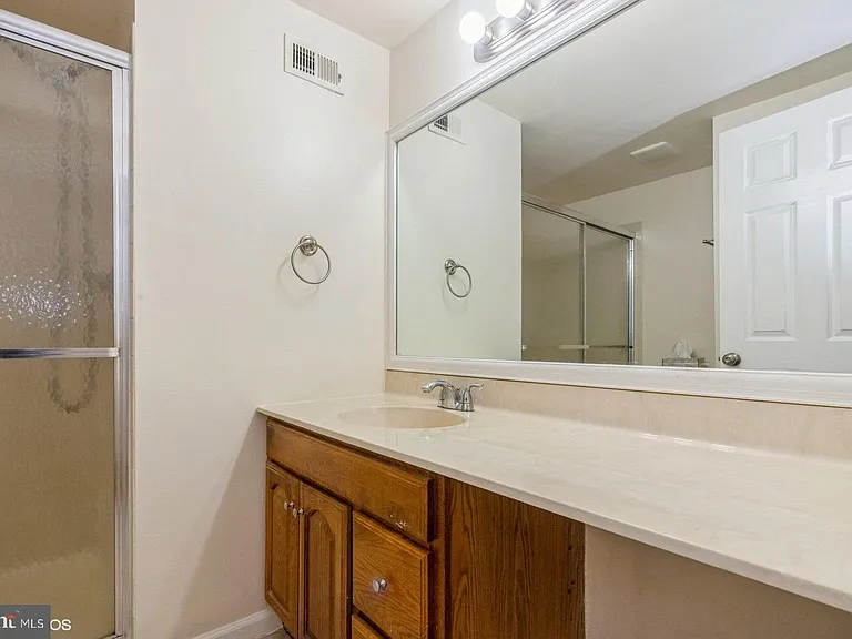 35019 Bennett Pl — Photo 11