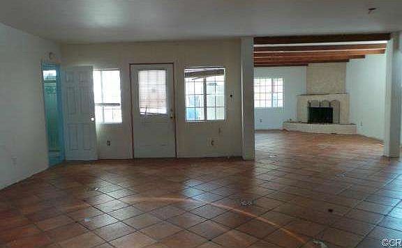 2nd image of 2000 Fulton Ave