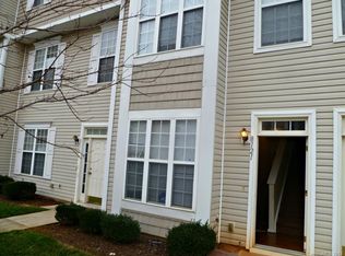 8121 Kings Creek Dr #96, Charlotte, NC 28273