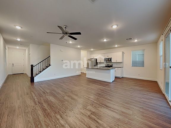 5th image of 3324 Blodwen St