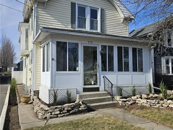 113 E Harrison St, Maumee, OH 43537