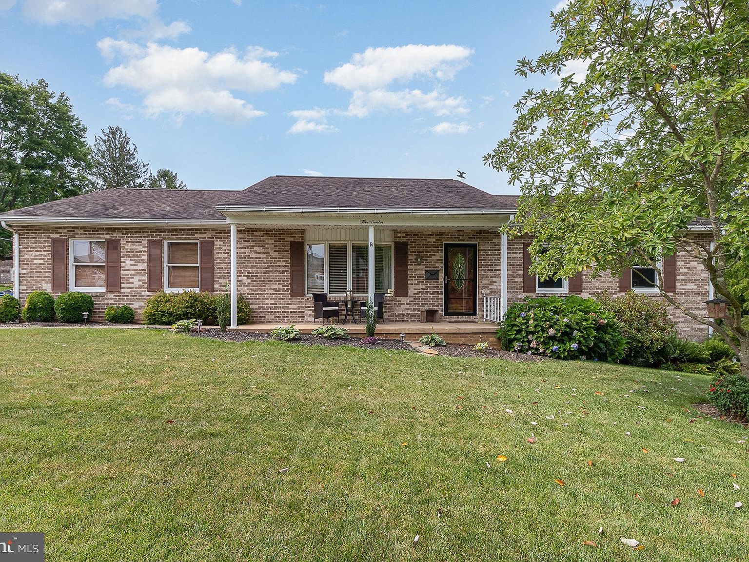 5 E Center St, Glen Rock, PA 17327 Zillow