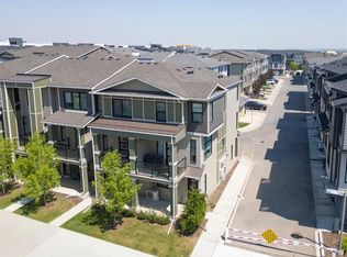 19640 W 40th St SE, Calgary, AB T3M 3A6