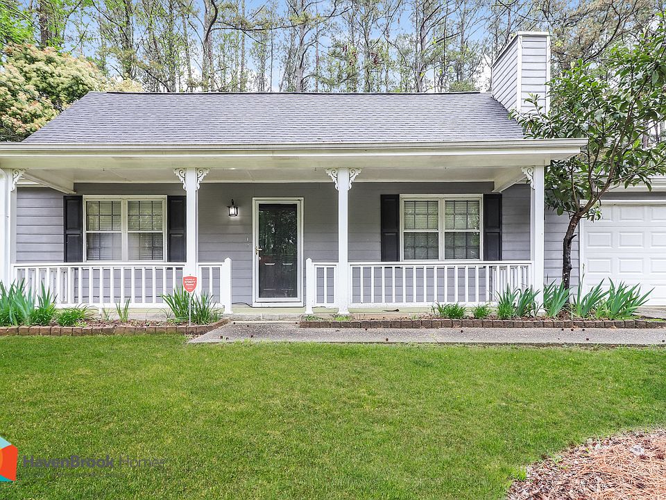 1st image of 2443 Hillboro Cir