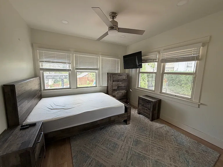 1016 S 1300 E — Photo 16