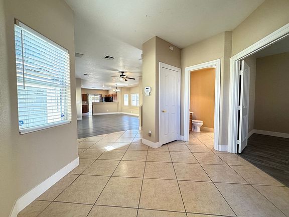 4th image of 10378 Kepler Cascades St