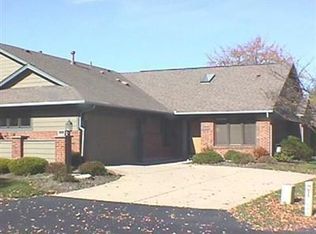 9400 Sugar Bend Trl, Centerville, OH 45458