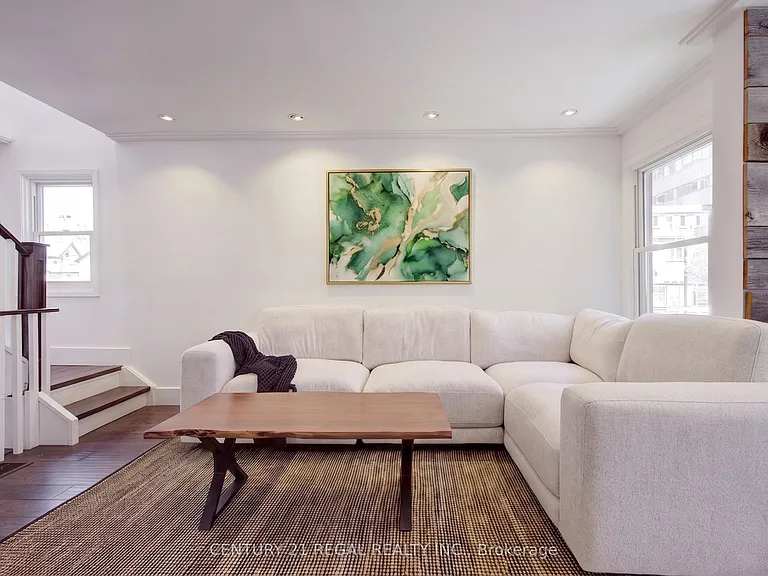 48 Michener Ct — Photo 12