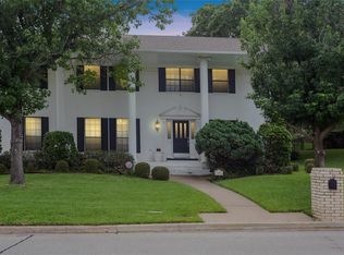 1401 Crowley Rd, Arlington, TX 76012