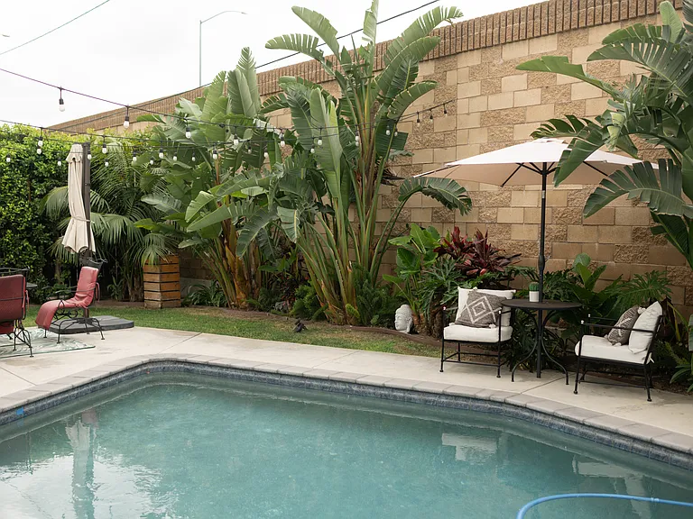 1386 N Sacramento St — Photo 3