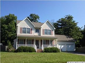2nd image of 6 Bayberry Dr