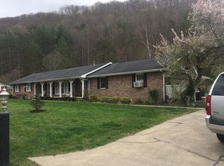 4706 Ky Route 114, Prestonsburg, KY 41653