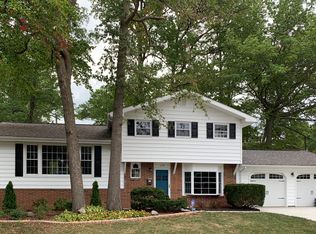 179 Beachwood Ave, Avon Lake, OH 44012