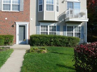 2045 Charles Ct, Mahwah, NJ 07430