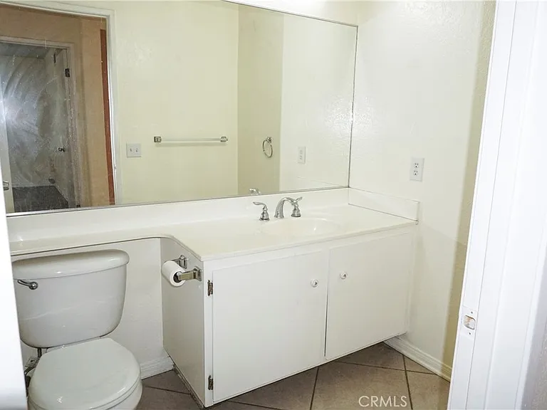 21848 Dupont St — Photo 17