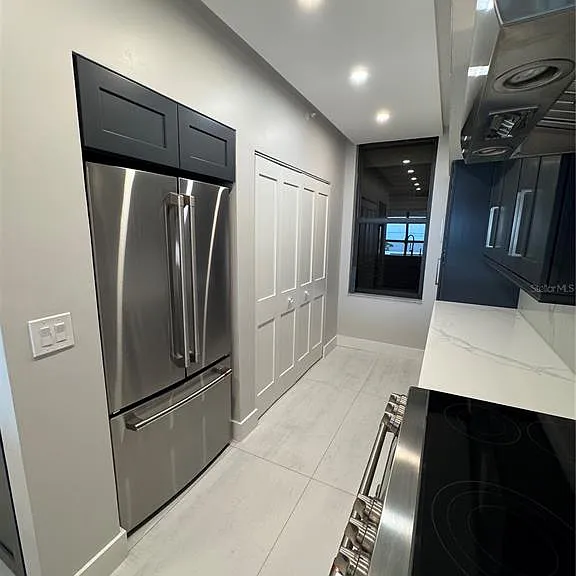 2020 Harbourside Dr #446 — Photo 4