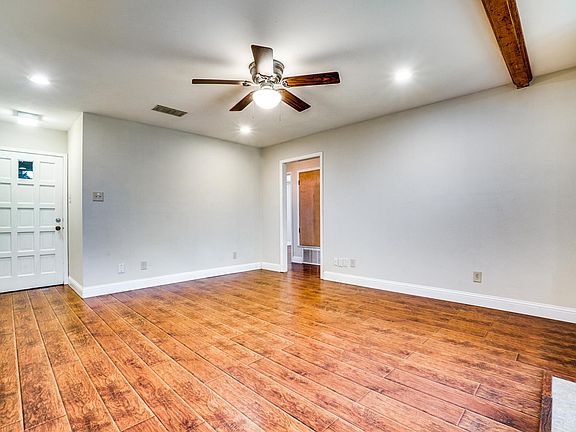 5th image of 10365 Bel Aire Dr