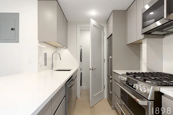 Rented by A&E Real Estate Management | media 3