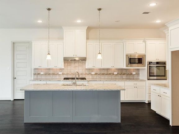 5th image of 21038 Redvine Terrace Ct