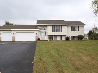 2116 Kowalski Rd, Kronenwetter, WI 54455