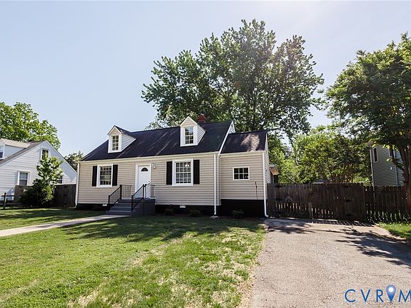 2nd image of 1413 Bobbiedell Ln