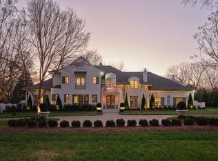 2001 Cromwell Dr, Nashville, TN 37215