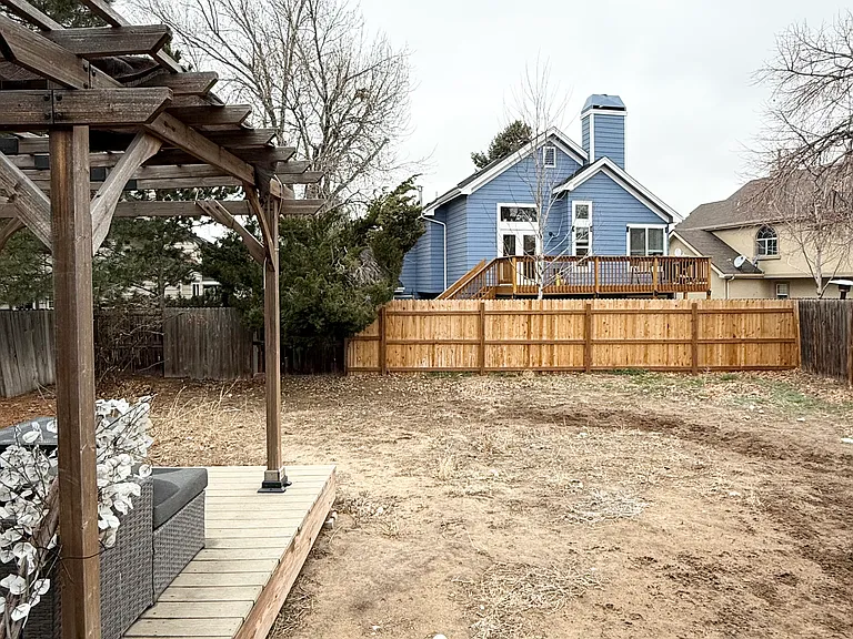4555 Genoa St — Photo 26