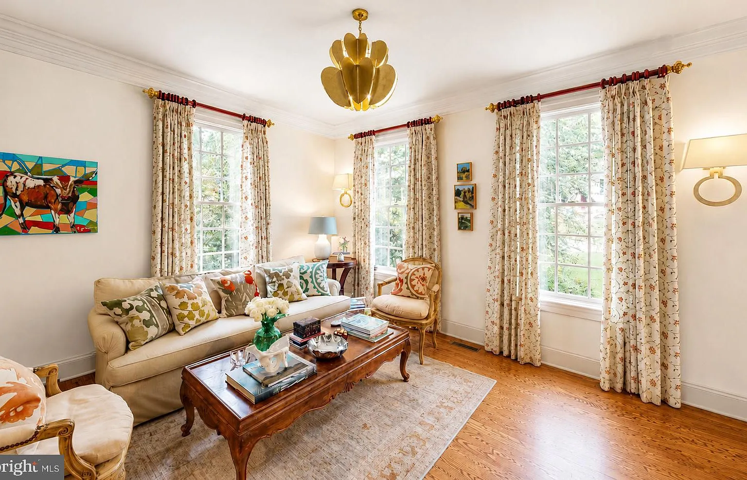 6 bed, 5.5 bath, 5065 sqft, $9,995 — Photo 3
