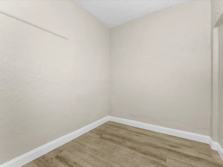 118 N Westmoreland Ave #105 — Photo 6