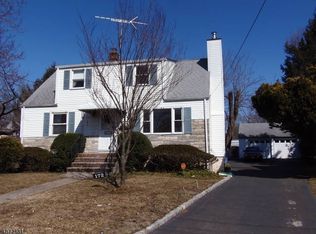 172 Glenside Pl, North Plainfield, NJ 07060