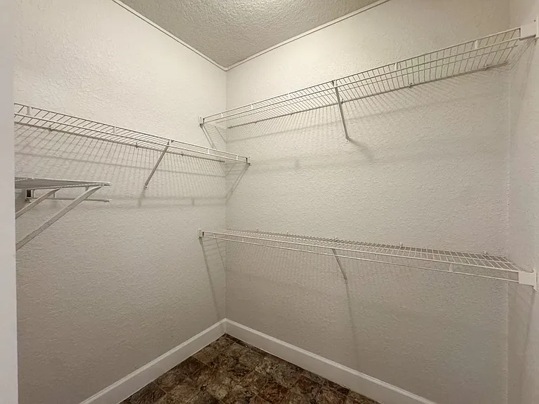 202 E South St #3044 — Photo 11