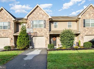 20 Brook Side Dr, Carlisle, PA 17013