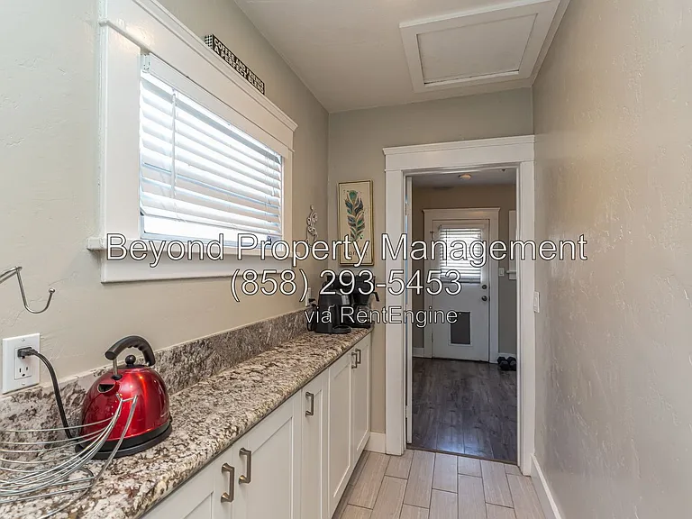4346 38th St — Photo 14