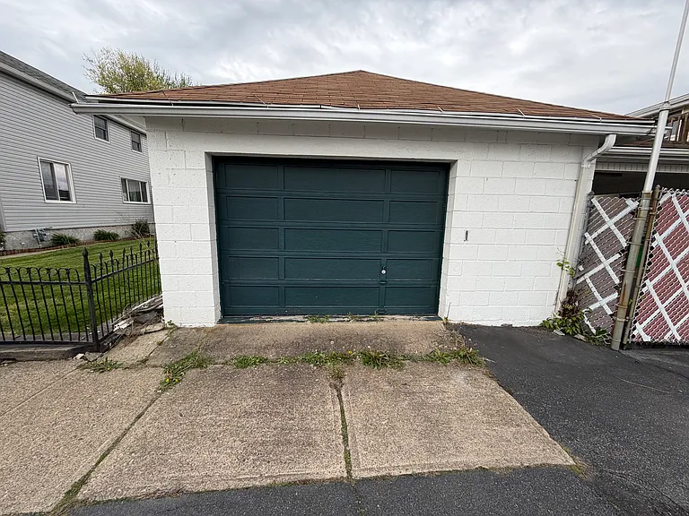 2 Miner St — Photo 11