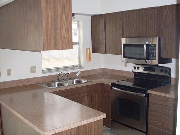 2nd image of 4028 Teakwood Ln