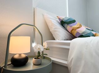 7920 17th Ave SW #2, Seattle, WA 98106